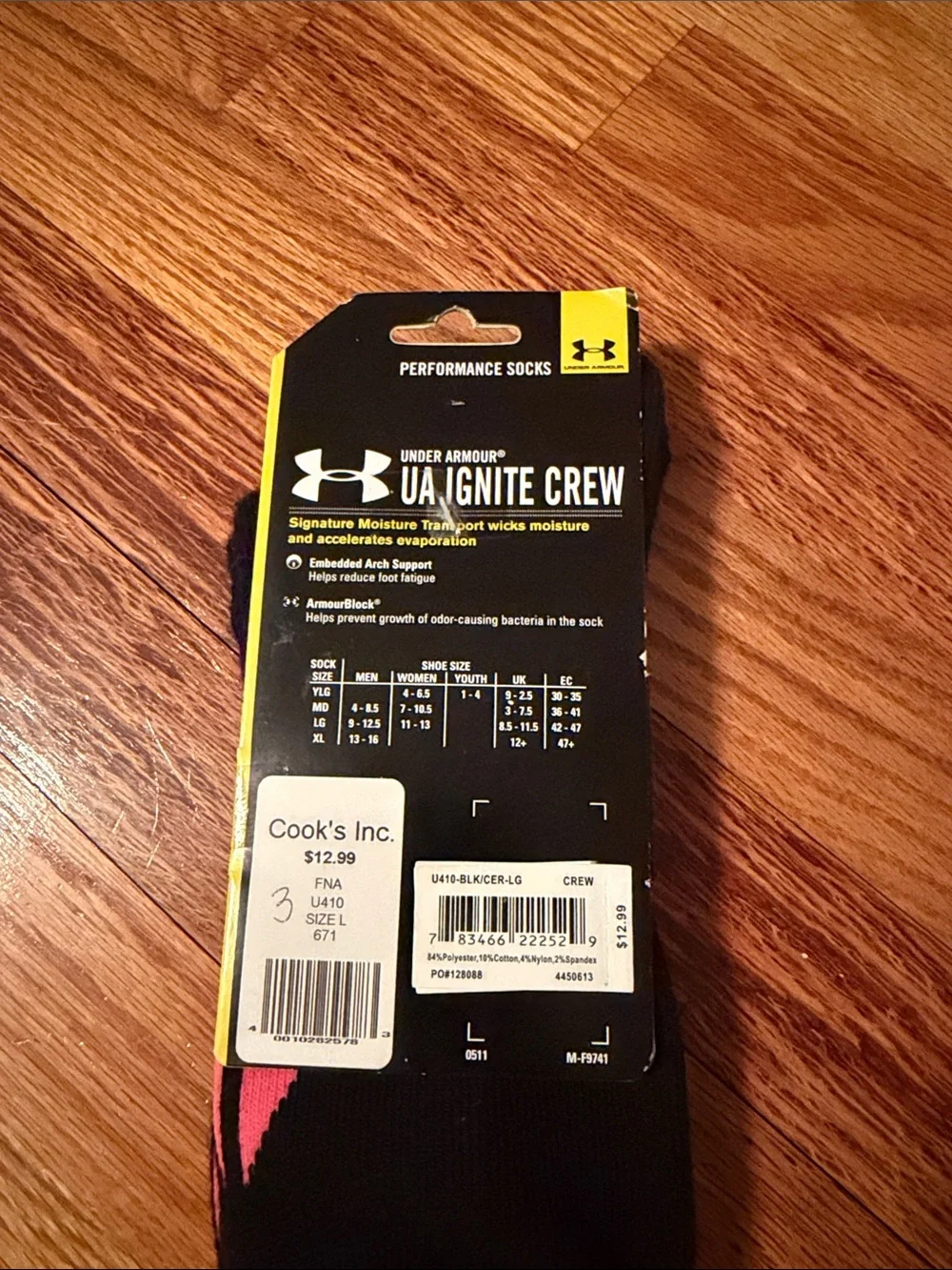 Under Armour UA Ignite Crew Socks - Black with Pink Stripe